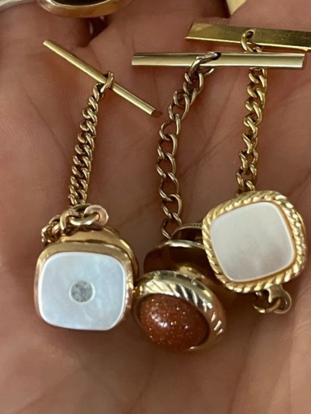 Vintage Men’s Gold Tone lot of Tie tacks mother-of-pearl, Goldstone